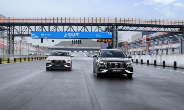 配资推荐 11.28万起！轴距超2米8，全面无短板，这国产掀翻B级车市场